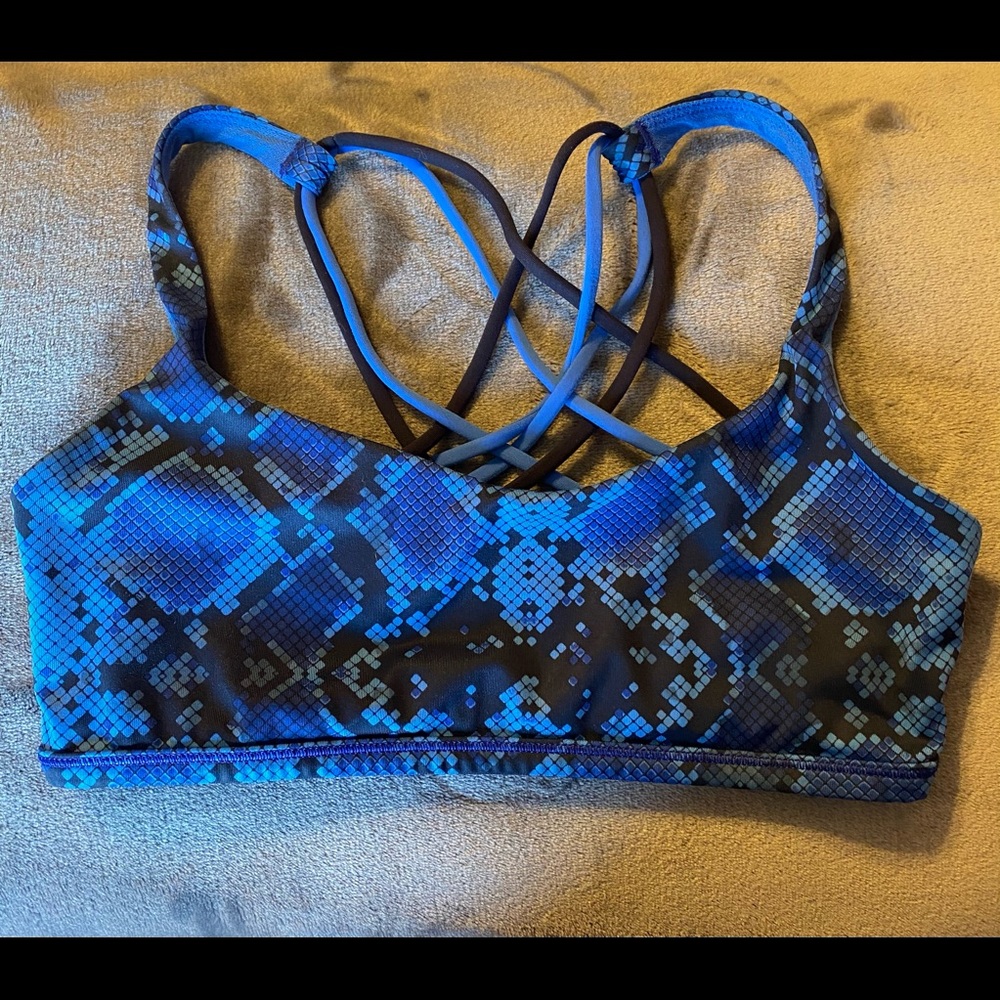 Lululemon Free to be Wild Bra